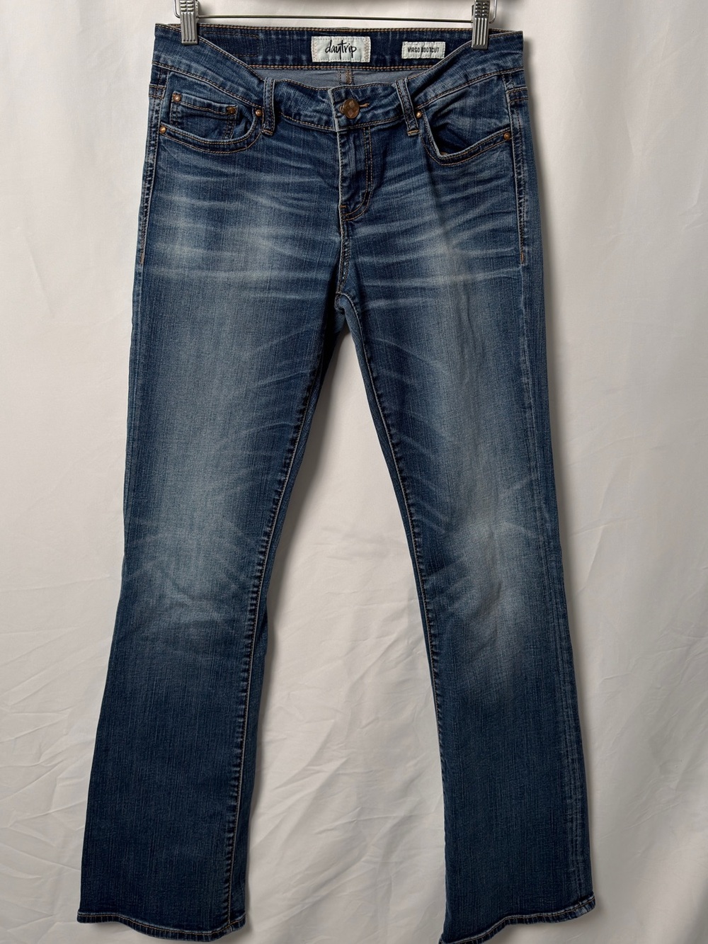 Daytrip Virgo Bootcut Jeans Buckle Stretch Denim 28L